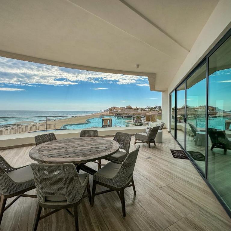 3BR Ground Floor Condo with Direct Pool Access #109 - Apartamento - 3