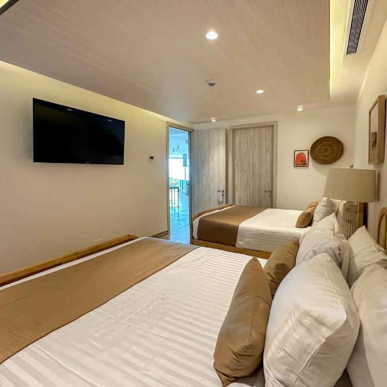 3BR Ground Floor Condo with Direct Pool Access #109 - Apartamento - 52