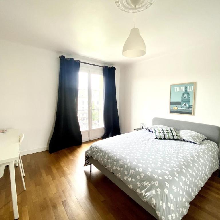 NaonedLoft au Coeur de la Ville - Three-Bedroom Apartment - 12