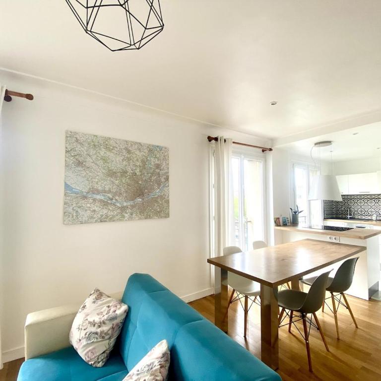 NaonedLoft au Coeur de la Ville - Three-Bedroom Apartment - 37