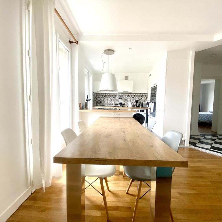 NaonedLoft au Coeur de la Ville - Three-Bedroom Apartment - 39
