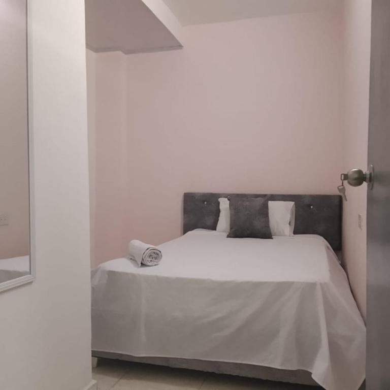 Casa Zoria - Habitación Individual con baño privado - 2