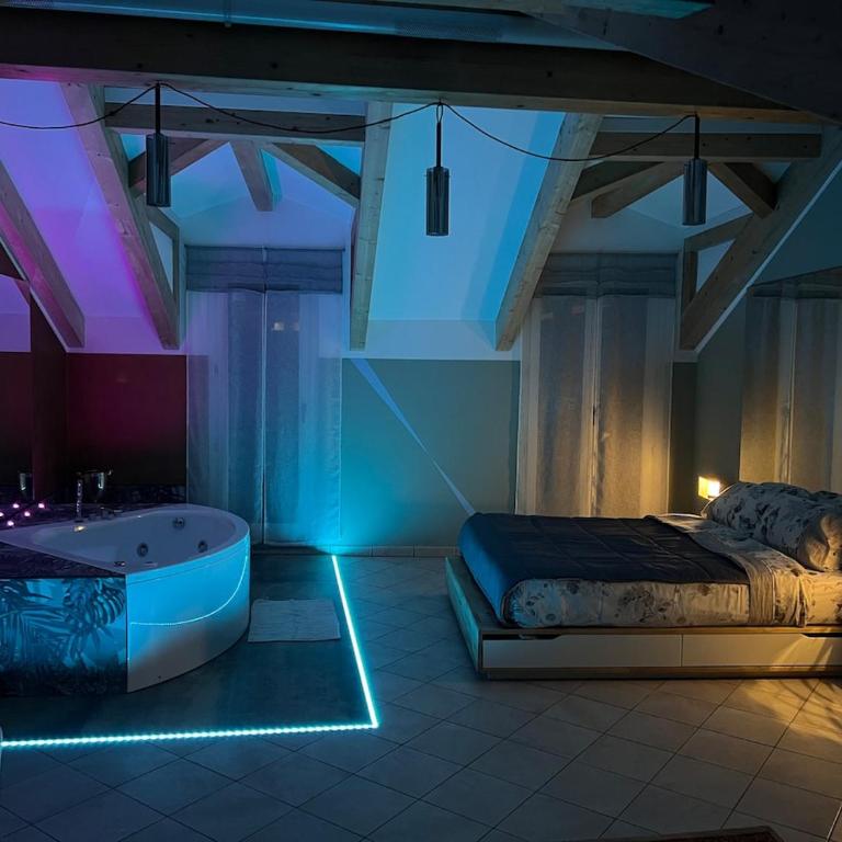 Jacuzzi Turin Center - Serendipity Suite - One-Bedroom Apartment - 2