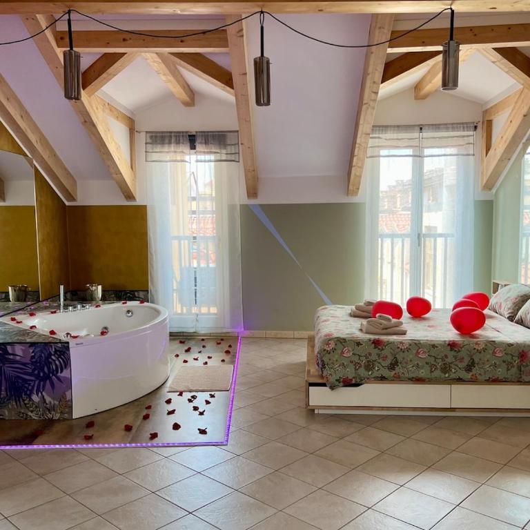 Jacuzzi Turin Center - Serendipity Suite - One-Bedroom Apartment - 8