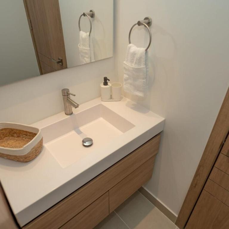 Con jacuzzi privado, laguna y Paddle board - Apartamento de 3 dormitorios - 18