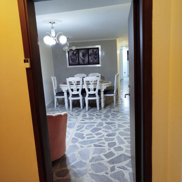 Hermoso Apto Cerca centro comercial Molinos - Apartamento - 9