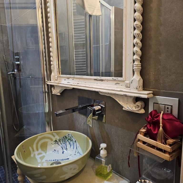 AB Suite Innovative Design B & B - Camera Matrimoniale Piccola - 10
