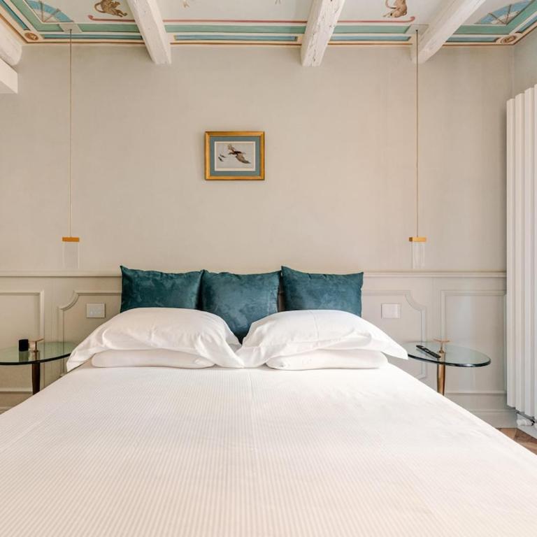 Deluxe Suite Fine Art Historic Centre - One-Bedroom Apartment - 11
