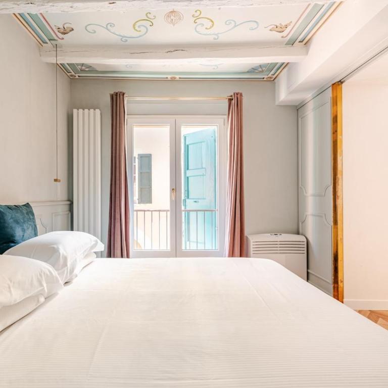 Deluxe Suite Fine Art Historic Centre - One-Bedroom Apartment - 9