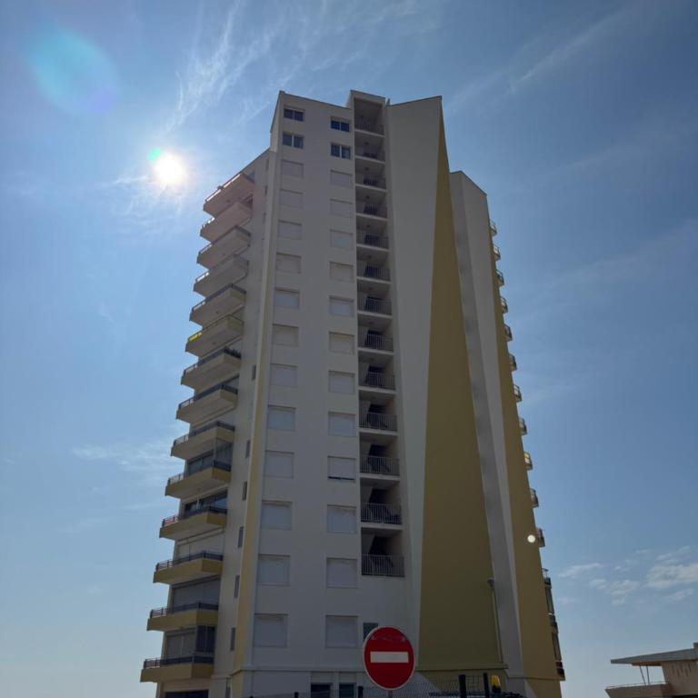 La Tour Alba - One-Bedroom Apartment - 18