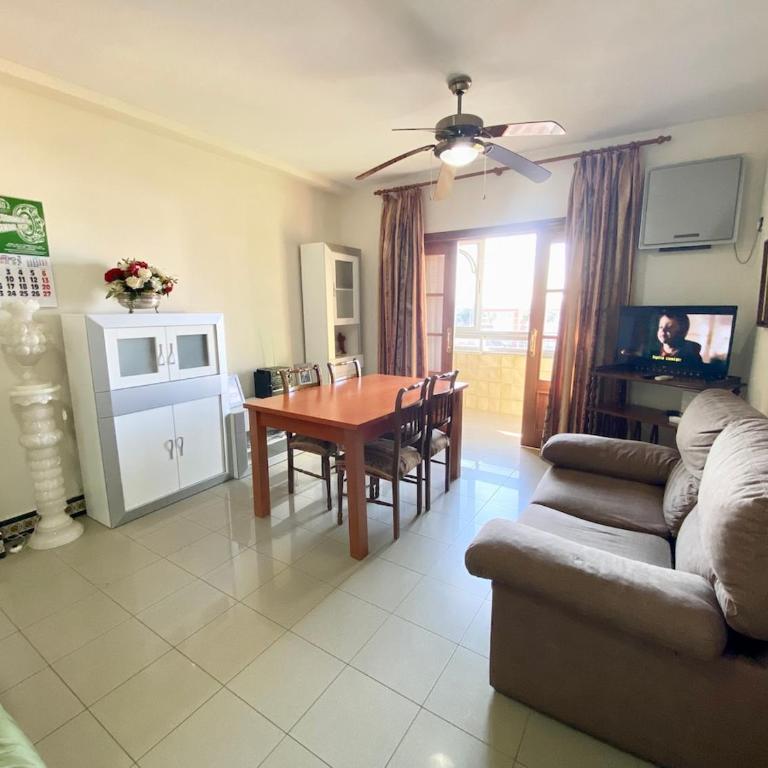 Apartamento en Fátima con excelente conexión a BLET, UCO y Las Quemadas - Apartamento de 3 dormitorios - 5