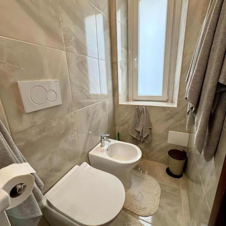 Valentina's Verona - One-Bedroom Apartment - 17