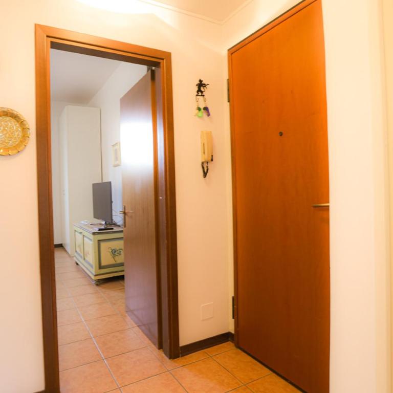 Dimora Rebecca - Near City Center - Appartamento con 1 Camera da Letto e Vista Giardino - 7