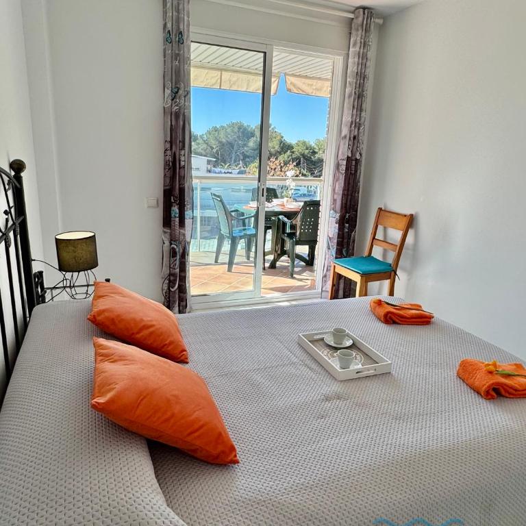 APARTBEACH LA CALETA CLIMA y VISTAS CALA CRANCS - Apartamento con vistas al mar - 4