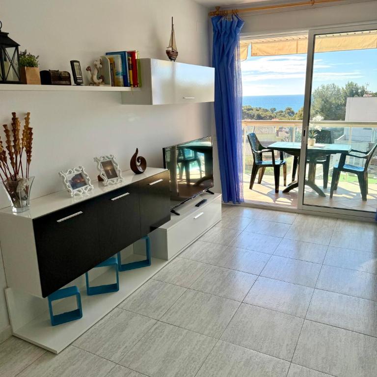 APARTBEACH LA CALETA CLIMA y VISTAS CALA CRANCS - Apartamento con vistas al mar - 2
