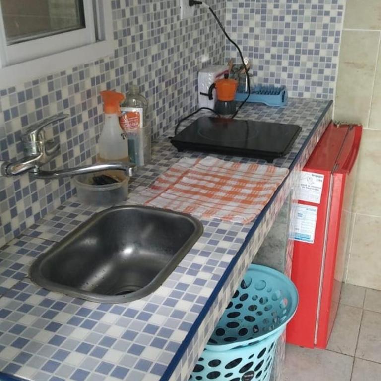 Casa con Parque, Piscina y Cancha de Futbol - One-Bedroom House - 22