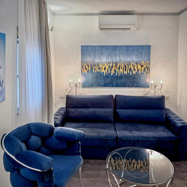 Shangri La Mansion - Standard Suite - 4