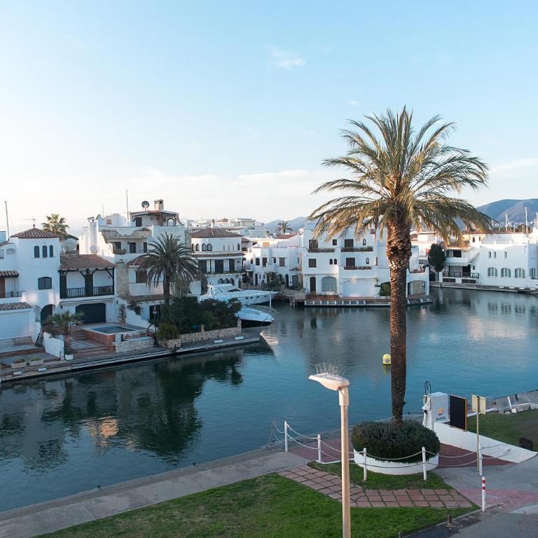 WELCS Estudio 229 EMP con vista al canal - Estudio con terraza - 9