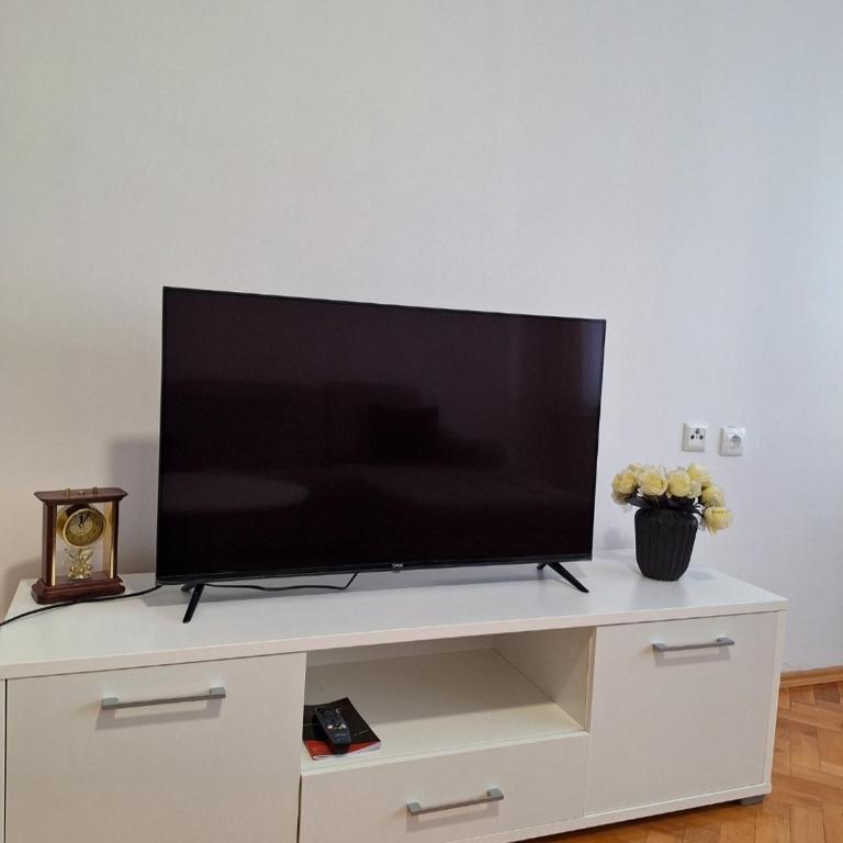 Apartman Bulevar Banjaluka - Apartman sa 2 Spavaće Sobe - 2