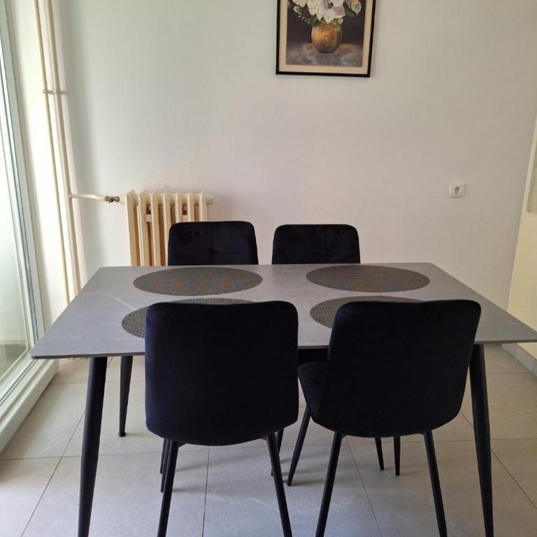 Apartman Bulevar Banjaluka - Apartman sa 2 Spavaće Sobe - 3