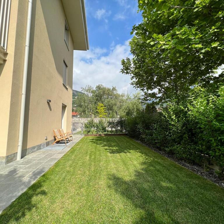 New and luxurious apartment central in Gravedona - Appartamento con 2 Camere da Letto e Vista Piscina - 13