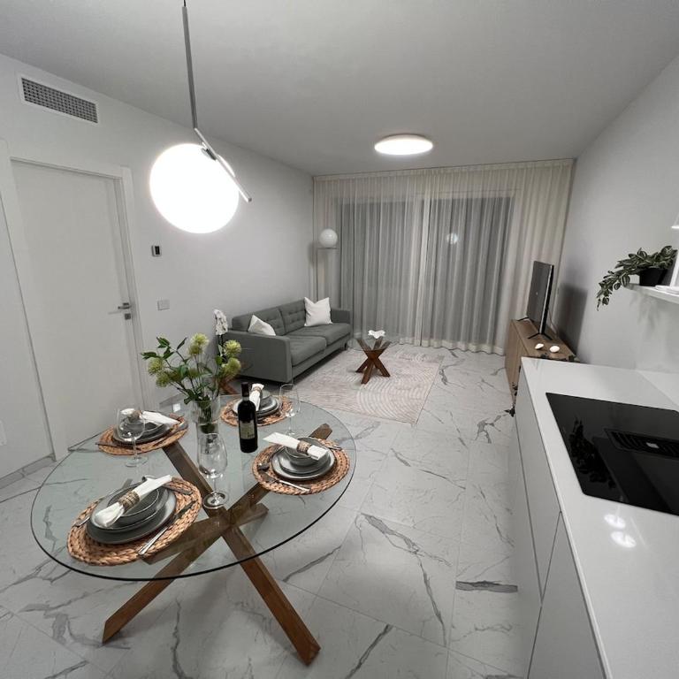 New and luxurious apartment central in Gravedona - Appartamento con 2 Camere da Letto e Vista Piscina - 24