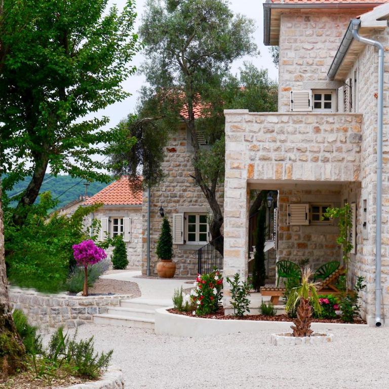 Boutique Hotel Malo Selo - Apartment - 11