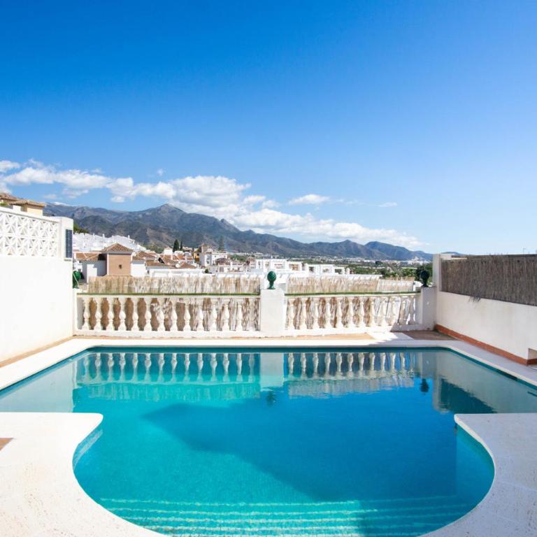 Private Beach Villa for 6 with Seaview, Pool & big Sun Terrace - Villa de 3 dormitorios - 3