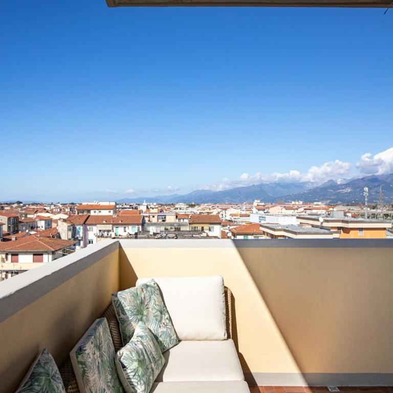 Chez Ale, with panoramic terrace in Viareggio - Two-Bedroom Apartment - 12