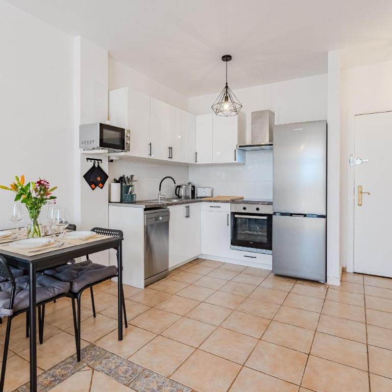 Marina Palace with Swimming Pool - Apartamento de 1 dormitorio - 5