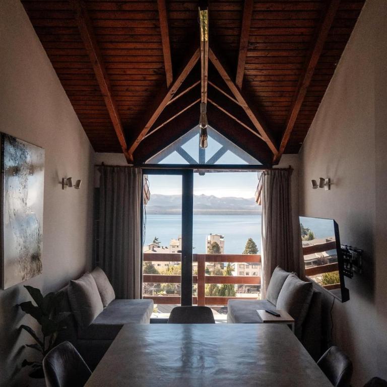 Departamentos céntricos con vista a la montaña y al lago - Apartamento de 1 dormitorio - 4