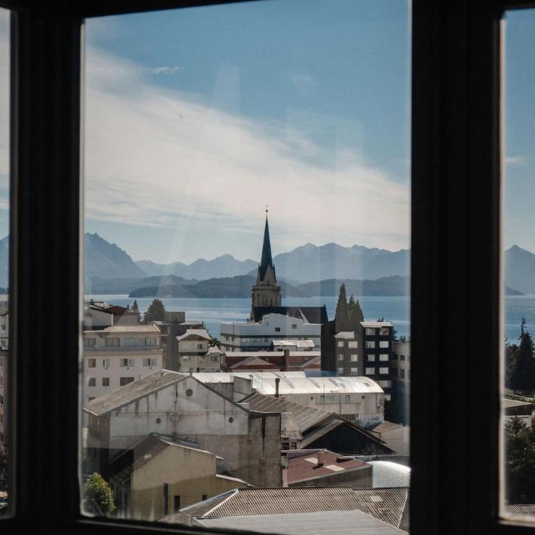 Departamentos céntricos con vista a la montaña y al lago - One-Bedroom Apartment - 22
