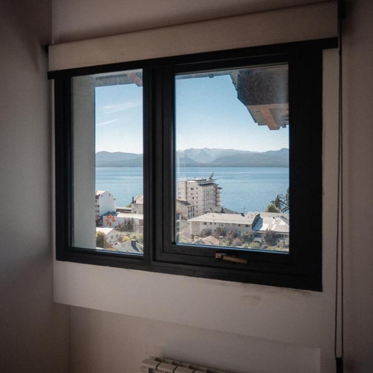 Departamentos céntricos con vista a la montaña y al lago - Apartamento de 1 dormitorio - 25