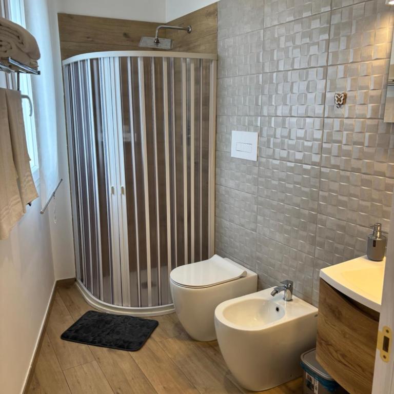 La terrazza della Scala - Camera Matrimoniale con Bagno Privato - 17