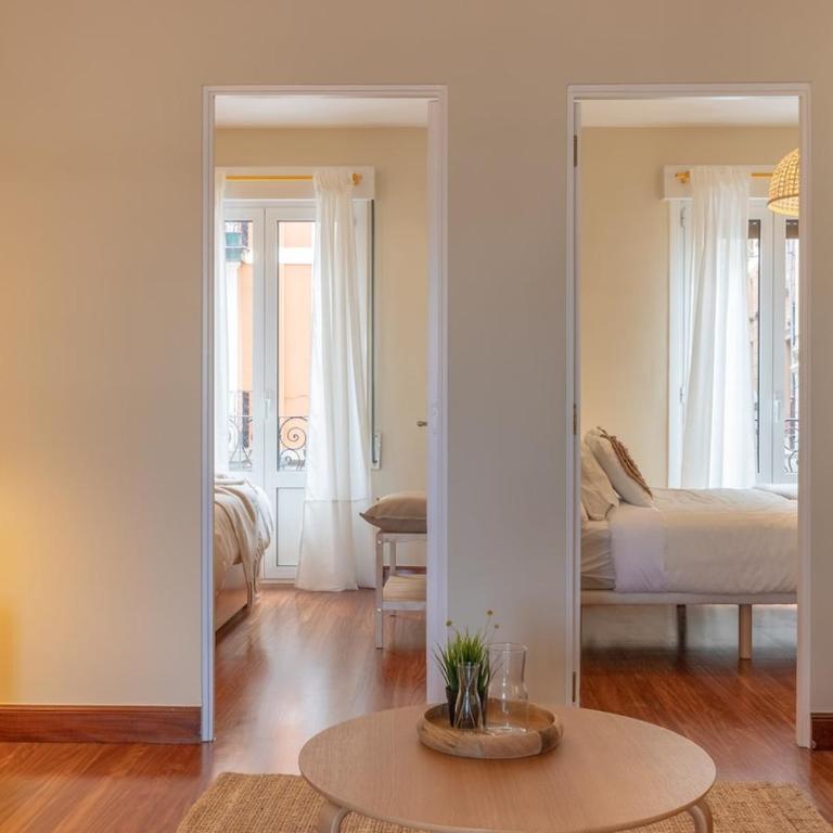 ACOGEDOR Y CON VISTAS - Casco Viejo & Parking - Two-Bedroom Apartment - 10