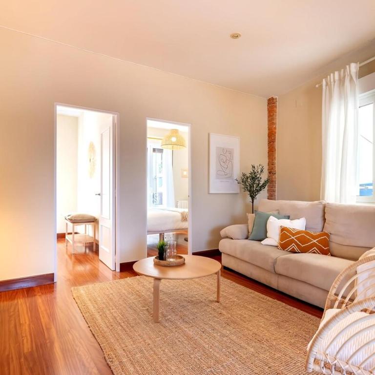 ACOGEDOR Y CON VISTAS - Casco Viejo & Parking - Two-Bedroom Apartment - 7