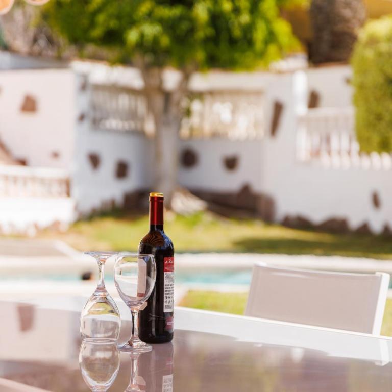 Fully refurbished Private 3BR Villa Heated Pool - Casa Vacacional de 3 dormitorios - 30