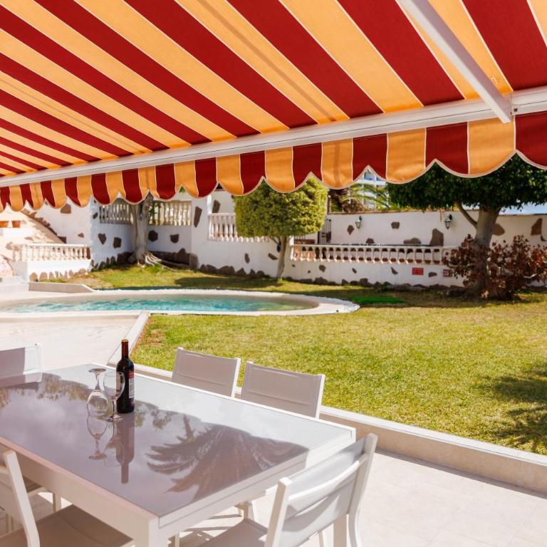Fully refurbished Private 3BR Villa Heated Pool - Casa Vacacional de 3 dormitorios - 53