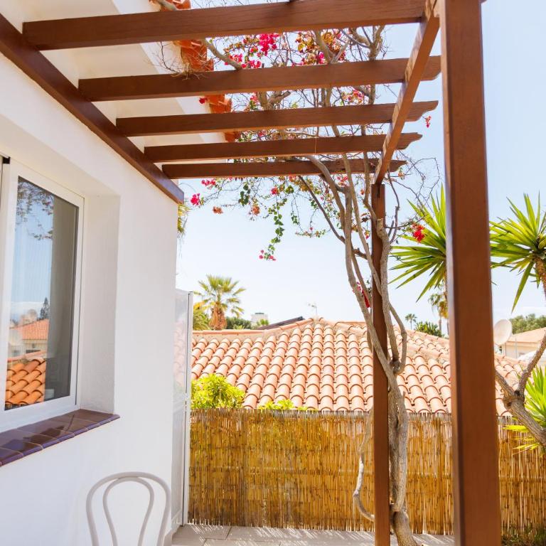 Fully refurbished Private 3BR Villa Heated Pool - Casa Vacacional de 3 dormitorios - 73