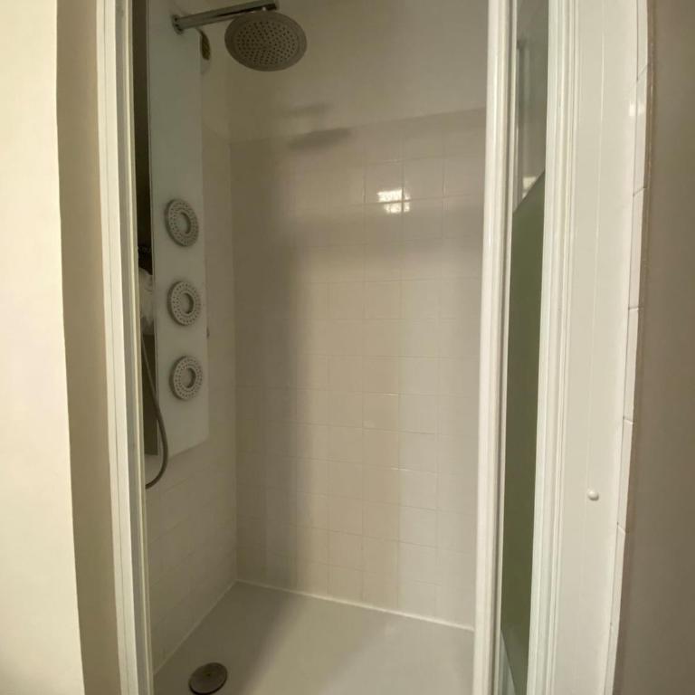 Appartement tout confort avec parking et loggia - Appartement 1 Chambre - 2