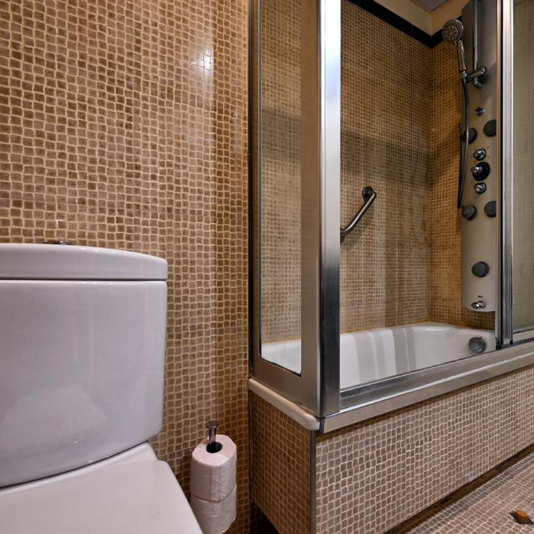 Love Rent4 Málaga Costa - One-Bedroom Apartment - 11