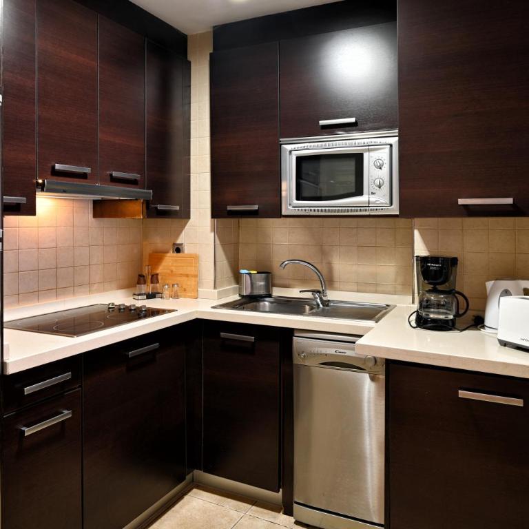 Love Rent4 Málaga Costa - One-Bedroom Apartment - 9