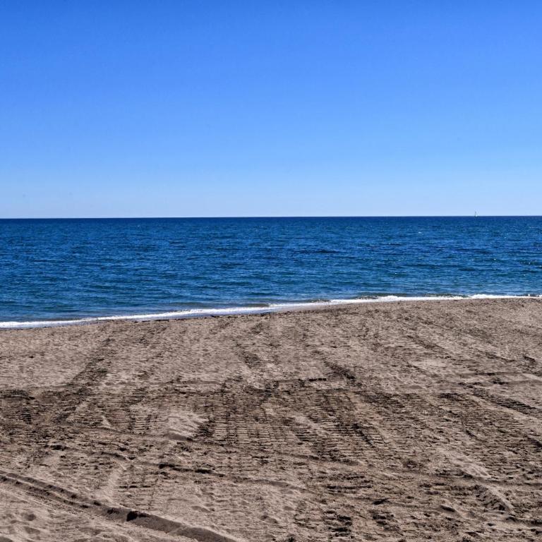 Love Rent4 Málaga Costa - One-Bedroom Apartment - 16