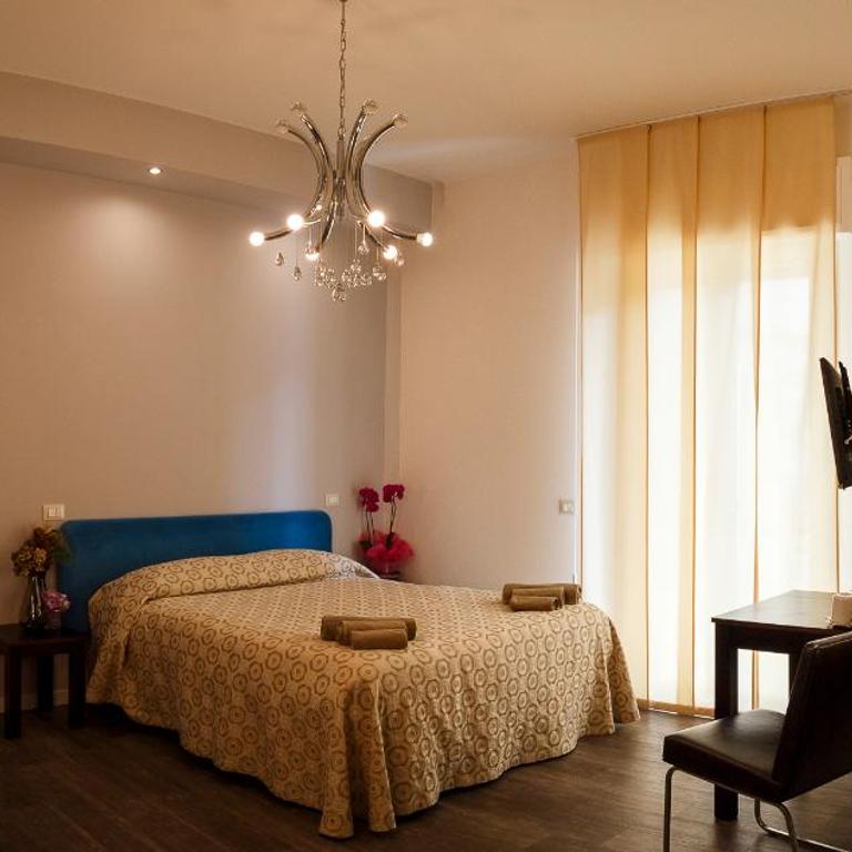 B&B Corso Diaz - Camera Quadrupla con Bagno Privato - 11