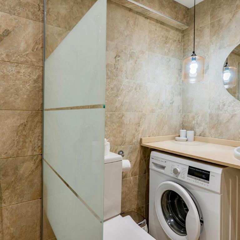 Apartamento con terraza en primera línea El Duque, Altamira - One-Bedroom Apartment - 27