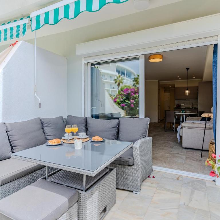 Apartamento con terraza en primera línea El Duque, Altamira - One-Bedroom Apartment - 42