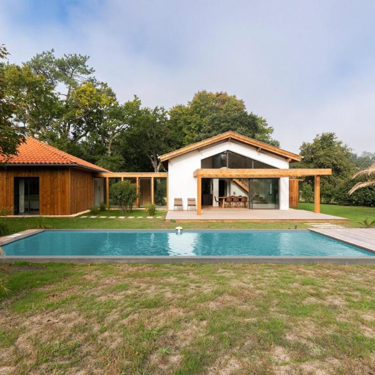 Villa des Résiniers, proche plage & forêt, wifi - Villa avec Piscine Privée - 1