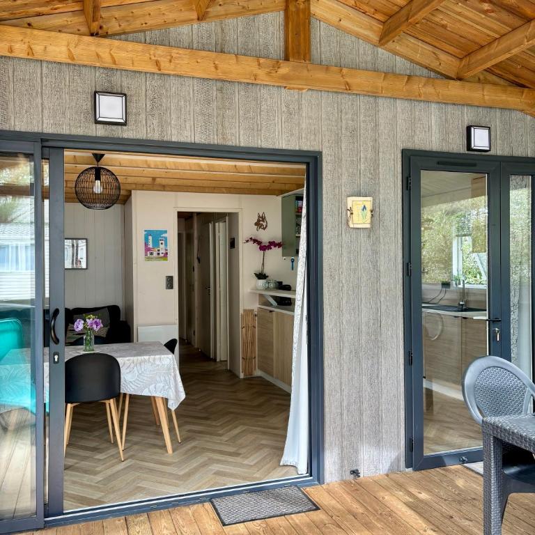 Le Domaine des Pins - Chalet - 1
