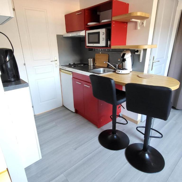 joli petit T2 proche gare et centre - Apartment mit 1 Schlafzimmer - 10