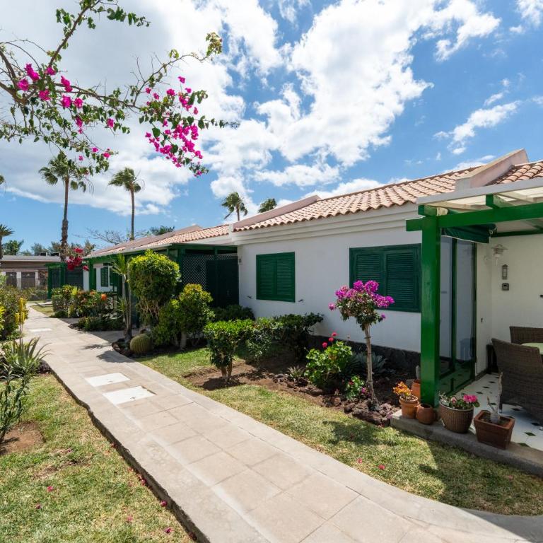 Bungalow Angelika Campo Golf - Bungalow with Patio - 11